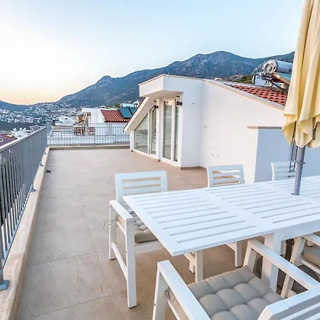 Sleeps 8 With Pool Air Con And Wifi Villa Kalkan