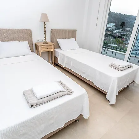 Villa Sleeps 8 With Pool Air Con And Wifi Kalkan