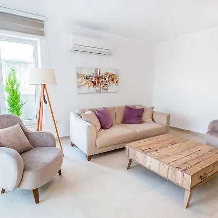 Sleeps 8 With Pool Air Con And Wifi * Kalkan